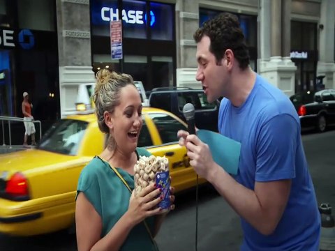 Billy On The Street - S02E05 - The Julia Robstacle Course, with Rachel Dratch