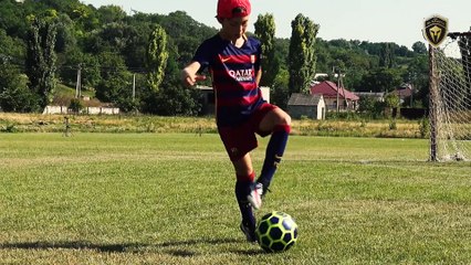 Saca Leo ● Talento y mejor futbolista, Mira como juegan