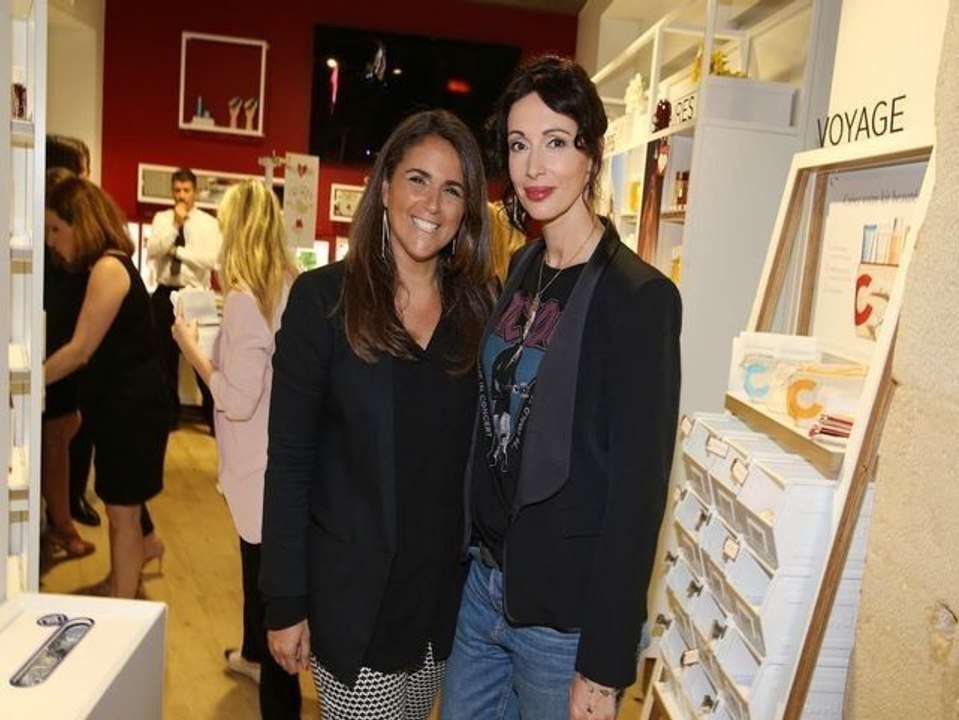 “Pulls, robes, vestes, bijoux dès 5€” : comment Géraldine Maillet et Valérie Benaïm tentent de renflouer leurs caisses !