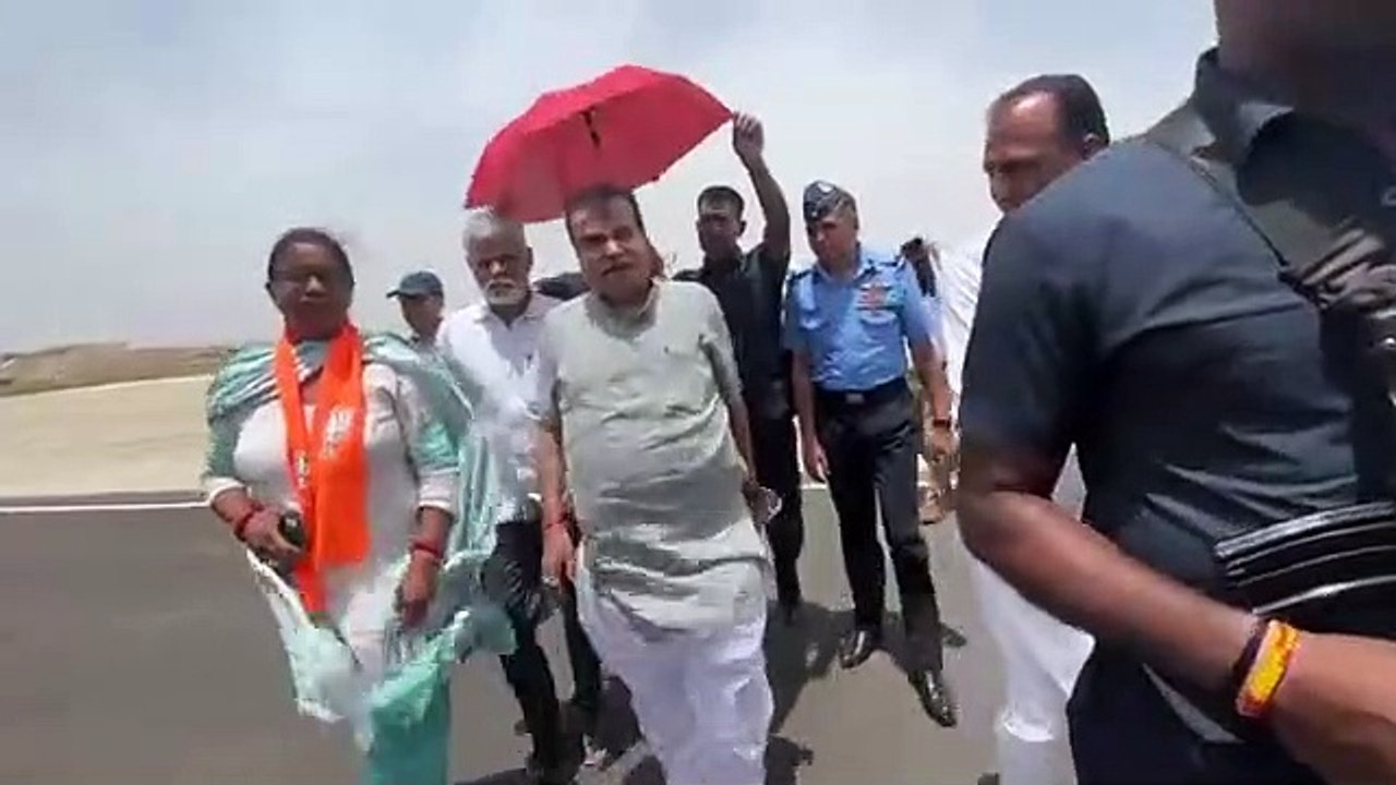 केन्द्रीय मंत्री नितिन गडकरी पहुंचे राजस्थान