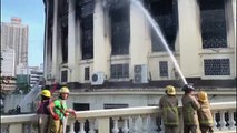 حريق هائل يلتهم مبنى البريد التاريخي في العاصمة الفيلبينية مانيلا