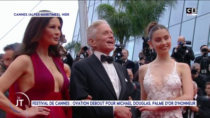 Le journal : Festival de Cannes : Ovation debout pour Michael Douglas, palme d'or d'honneur