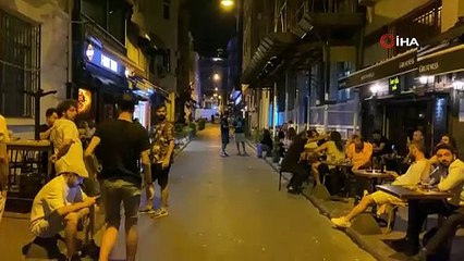 Taksim’de gece kulübünde dehşet anları: Alev alev yandılar