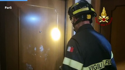 Alluvione a Forl?, si spalanca una voragine