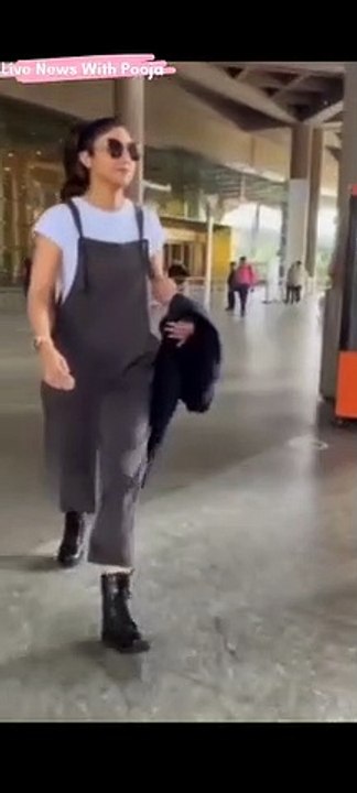 Shilpa Shetty's Airport Look Is The Definition Of Comfort | SEE | #Shorts | Viral Video | Trending