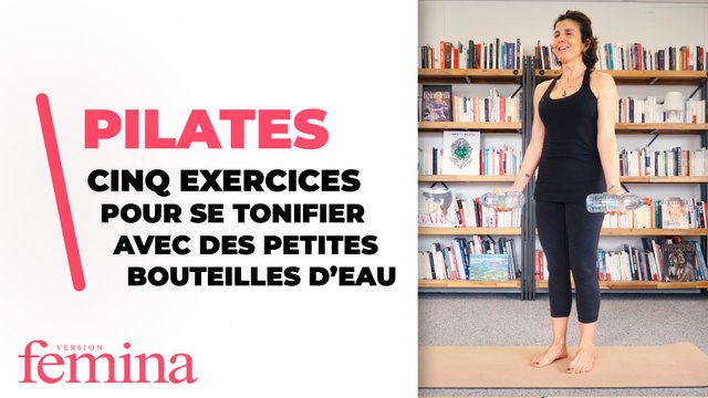 Cinq exercices pour se tonifier avec des petites bouteilles d’eau en Pilates