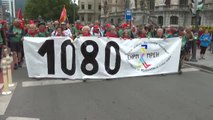 Pensionistas vascos inician una marcha de Bilbao a Vitoria por la pensión de 1080 euros