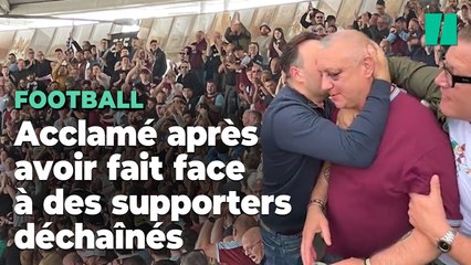 Knollsy, le supporter de légende de West Ham, acclamé en héros