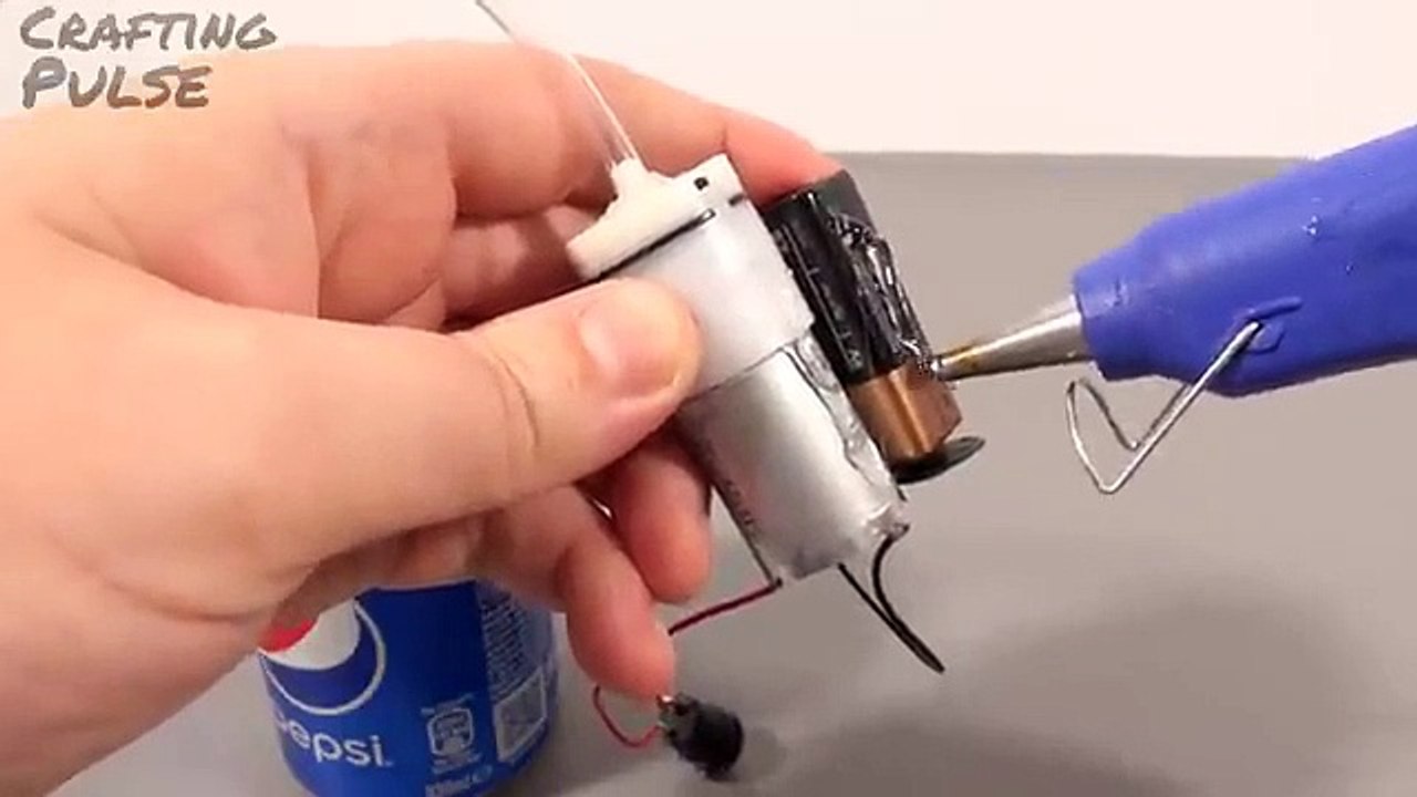 7 SIMPLE INVENTIONS [NEW]