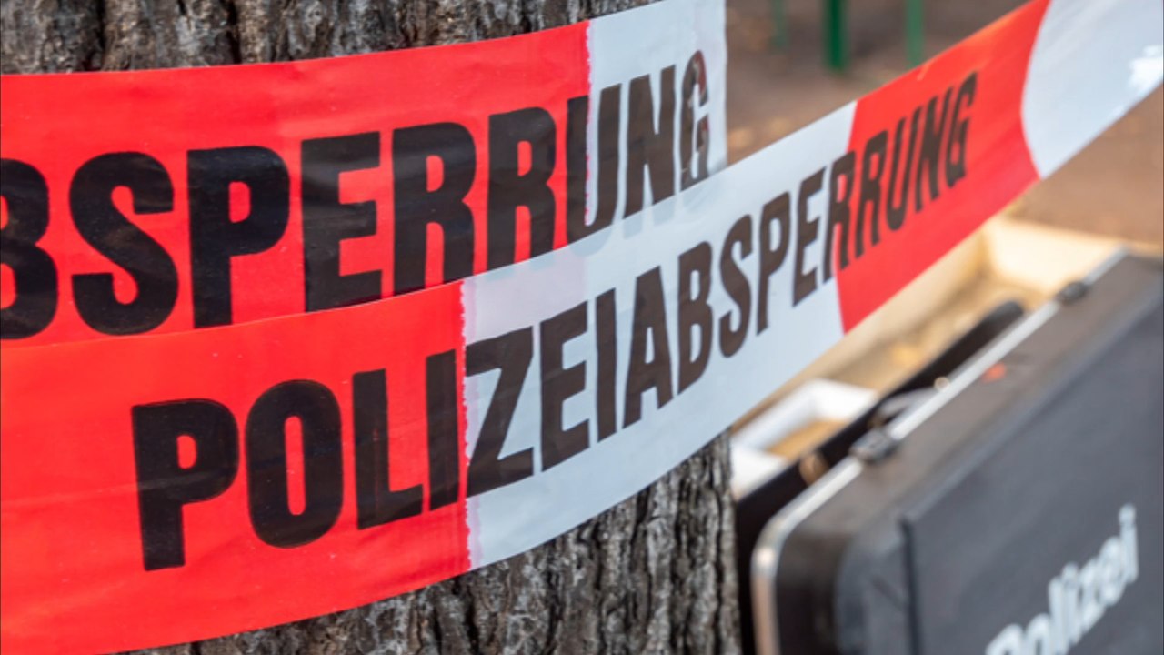 Grundschüler finden Frauenleiche auf Schulhof