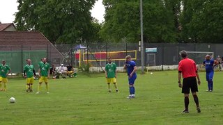 Das 1:0 für den TSV Obernjesa gegen Niedernjesa durch Jonas Grüneklee