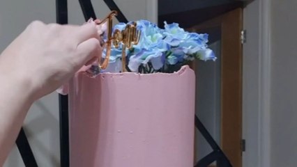 Artist's Fairy-themed delight shows that it's possible to escape reality through cakes!