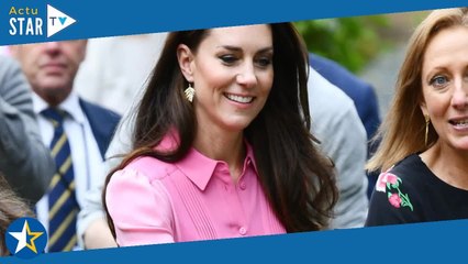 Kate Middleton : Adorable en rose bonbon pour un pique-nique surprise, elle s'amuse entourée d'enfan