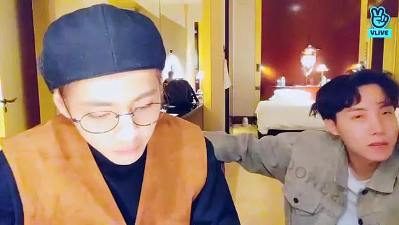 [ENG CC +] 2018.10.21 BTS VLIVE TAEHYUNG - BTS Live : 다시!