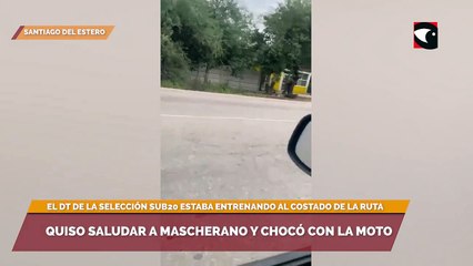 Quiso saludar a Mascherano y chocó con la moto