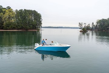 What to Look for in a Dual Console Boat