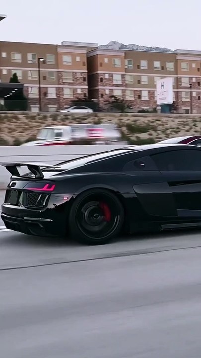 Rolling Audi R8  audi || r8 || audi r8 || supercar