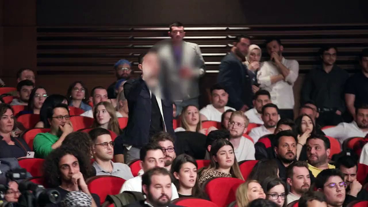 Oğuzhan Uğur, Kılıçdaroğlu'nun kaydı esnasında...