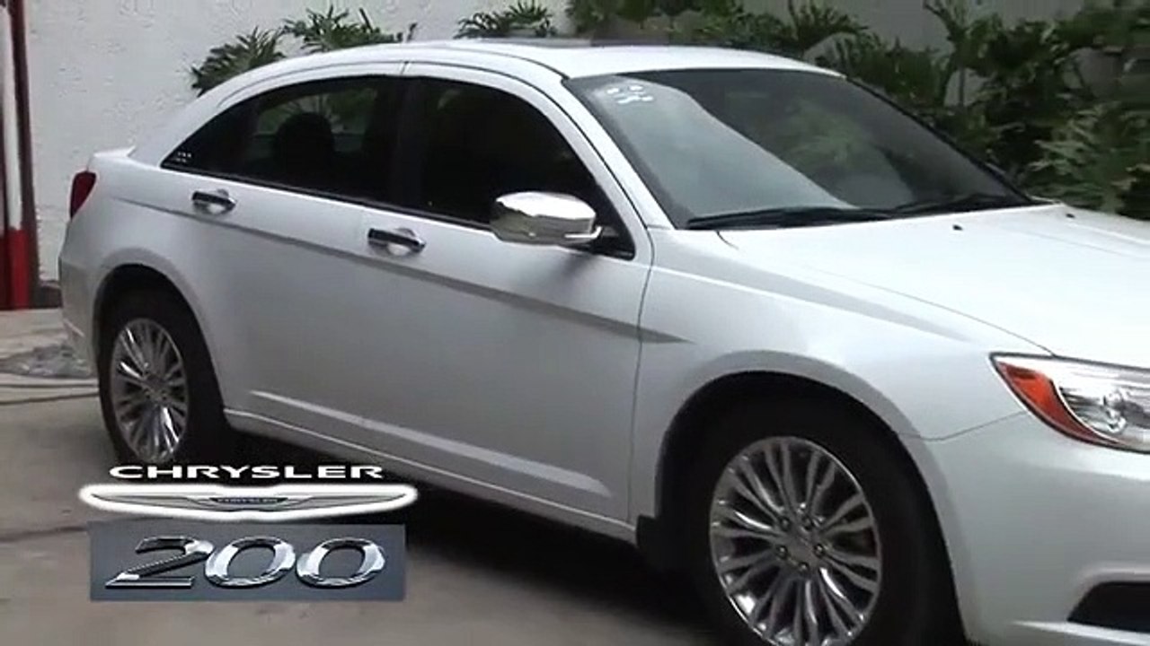 Cápsula Chrysler 200 1a parte