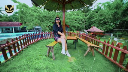 Dhista Rara_Munggah Alem [Official Music Video]