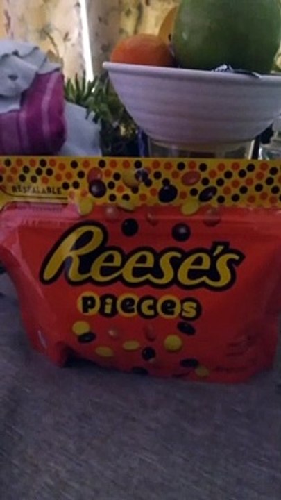REESE'S PIECES Peanut Butter In a Crunchy Shell Gluten Free Candy Resealable Bag