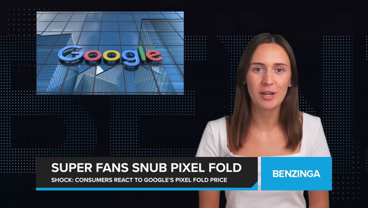 Super Fans Snub Pixel Fold