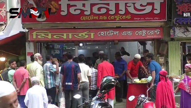 কুমিল্লায় ইফতার বাজার জমে উঠেছে, গেল বারের চেয়ে দাম দ্বিগুন