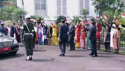 Jakarta: Iran's Raisi meets Indonesia's Widodo