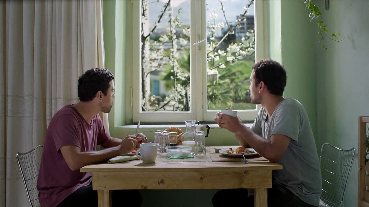 A Cup of Coffee and New Shoes On Trailer OmeU