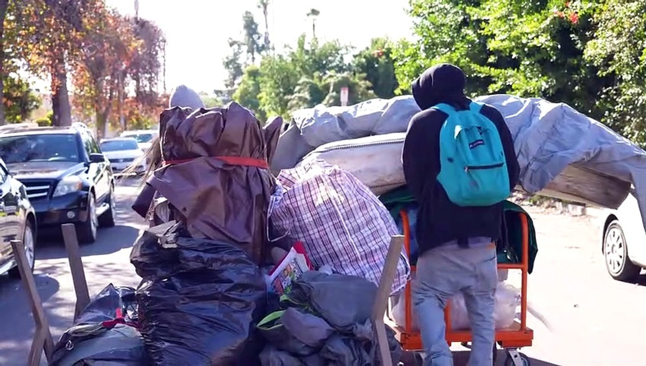 Homeless Man Takes Unpaid leave to Save Belongings from Sweep