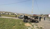 Siirt'te zırhlı polis aracı ile kamyonet çarpıştı