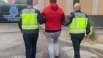 La Policía Nacional detiene a cuatro personas por colgar de un puente un maniquí con la camiseta de Vinicius
