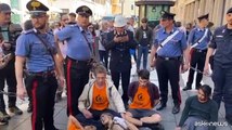 Ambiente, nuovo blitz di Ultima Generazione a Palazzo Madama