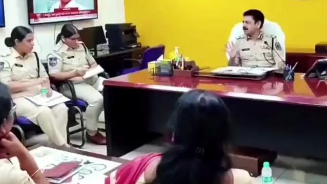 మేడ్చల్: రైతులను మోసం చేస్తే చర్యలు