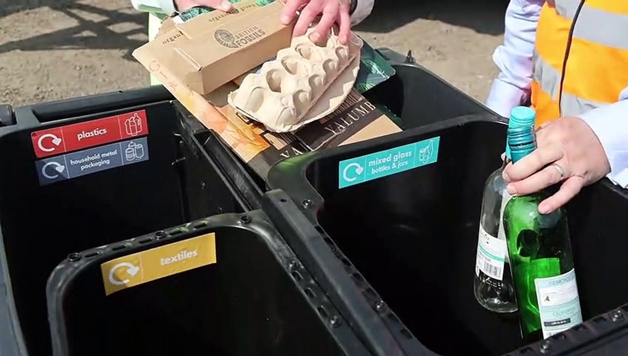 UK council is trialing new "trailblazing" bins featuring four different compartments for all