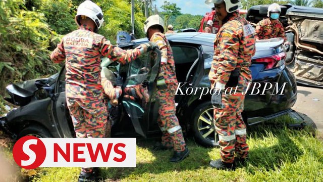 Woman killed in crash near Kluang