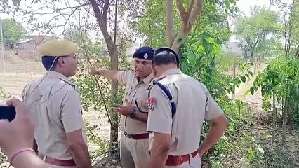 घर में घुसे एक चोर को पीट-पीटकर मार डाला, फायरिंग कर तीन भागे