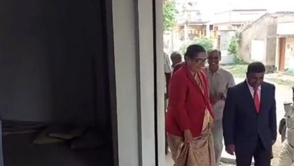 ಹನೂರು:ನ್ಯಾಯಾಲಯದ ಕಟ್ಟಡವನ್ನು ಪರಿಶೀಲಿಸಿದ ನ್ಯಾಯಾಧೀಶರ ತಂಡ