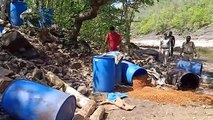 जंगल में नदी किनारे बनाई जा रही थी अवैध शराब, पुलिस ने मारा छापा