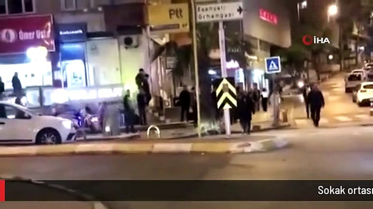 Sokak ortasında 5 kişi bir kişiye böyle saldırdı