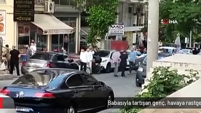 Babasıyla tartışan genç, havaya rastgele ateş açtı