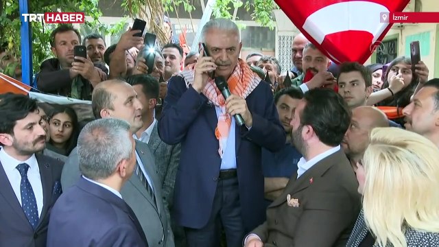 Cumhurbaşkanı Erdoğan, İzmir'deki halk buluşmasına telefonla bağlandı