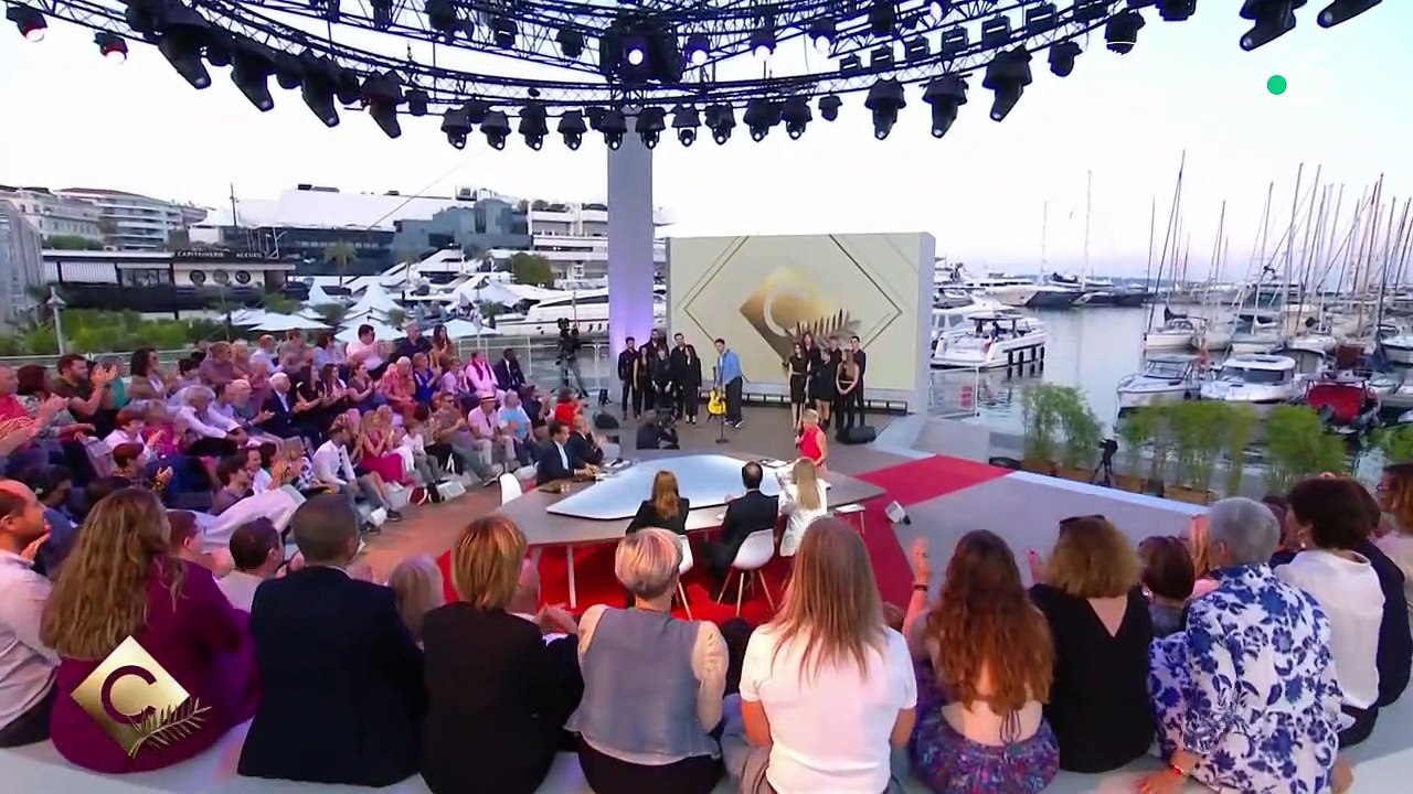 Virginie Efira, "C à Vous".