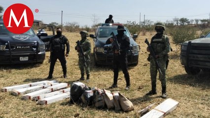 Tras enfrentamiento autoridades aseguran dosis de cristal y armas en Jalisco