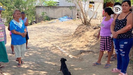 Pagan caro el servicio de agua y apenas les llega un chorrito y ¡con gusanos!