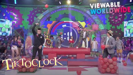 TiktoClock: TiktoClock stage, naging BASKETBALL COURT?!
