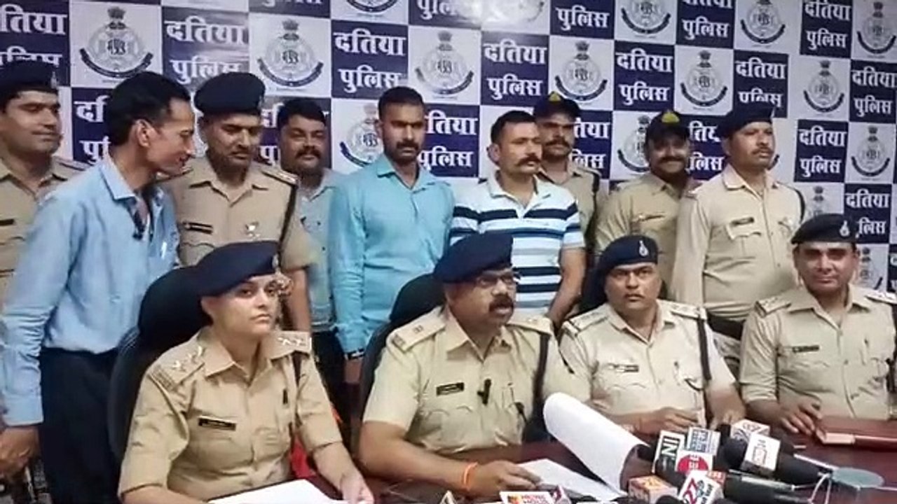 सराफा व्यवसायी को गोली मार कर लूटने वाला पकड़ा,...