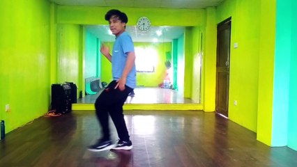 Zin 107-5 = 102 Mano Clap Clap zumba zin 102 _ zumba class GUAN GUAN BY CRAZY DESIGN ZUMBA HECTOR DANCE ft. Manoj Chhetri (RASKIN) Zumaba fitness dance  zin volume 107