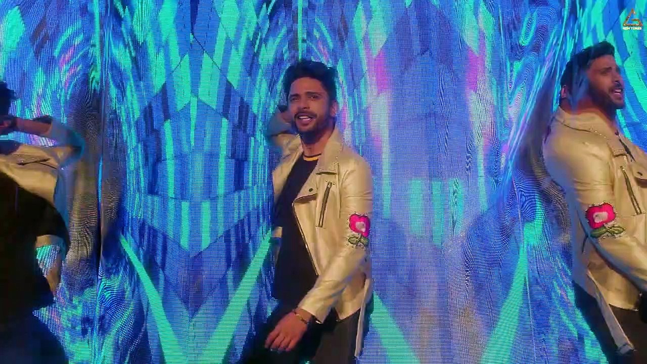 Girlfriend ,Tanmay Ssingh , Anjali Arora , Jaani , B Praak , Shruti Sinha ,Ranvir , Punjabi Song