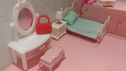 Doll house Cleaning || decorating doll furniture